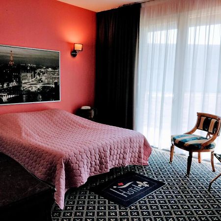 Hotel Fleur De Lys Bailleul  Exteriér fotografie